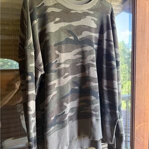 Time and Tru Olive Green Sweatshirt